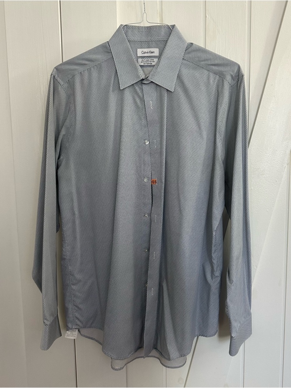 Calvin Klein Men's Slim Fit Light Blue Micro-Pattern Dress Shirt - 16.5 34/35